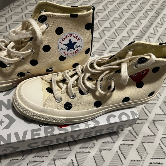 Comme des Garçons PLAY Converse Women's Polka Dot High-Top Sneakers - Picture 8 of 12